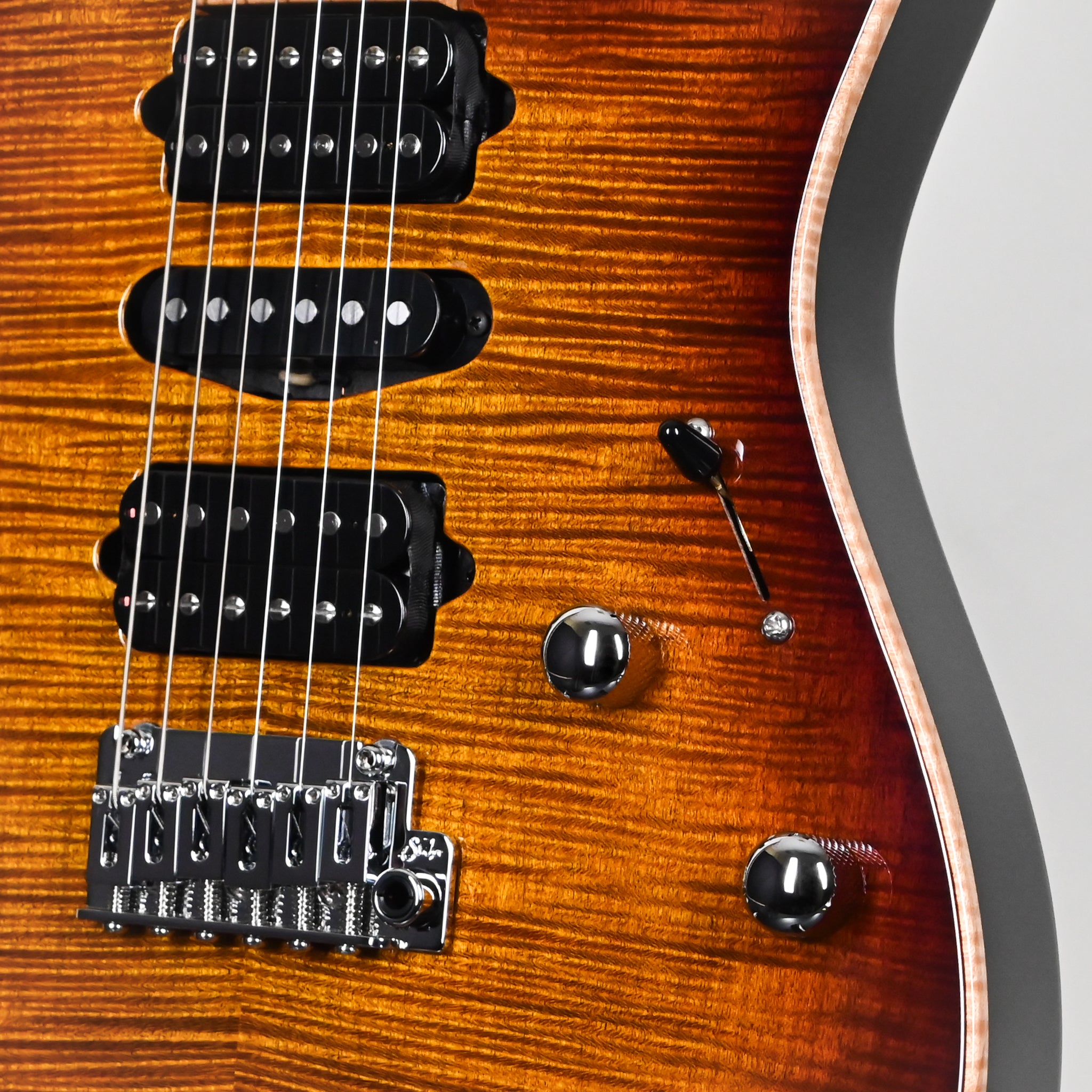 Suhr Modern Plus Electric Guitar- Bengal Burst 2026 (94552)