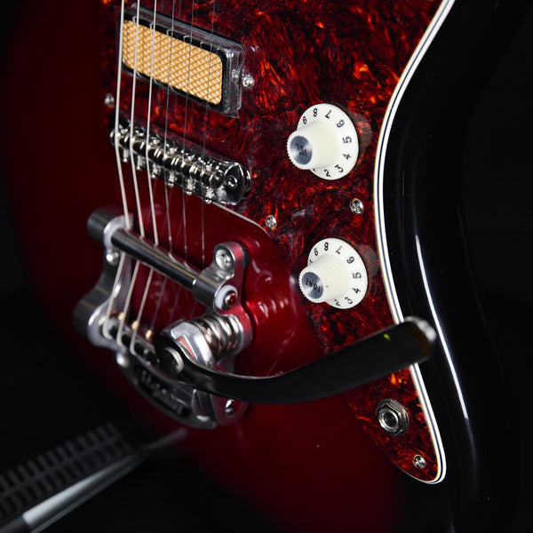 Fender Gold Foil Jazzmaster Ebony Fingerboard Candy Apple Burst (MX22310585)