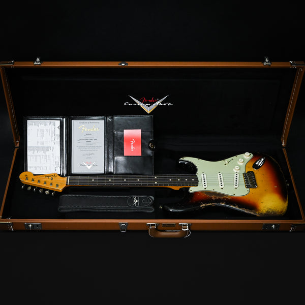 Fender Custom Shop Limited Edition 62/63 Stratocaster Super Heavy Relic- 3 Color Sunburst 2025 (CZ585883)