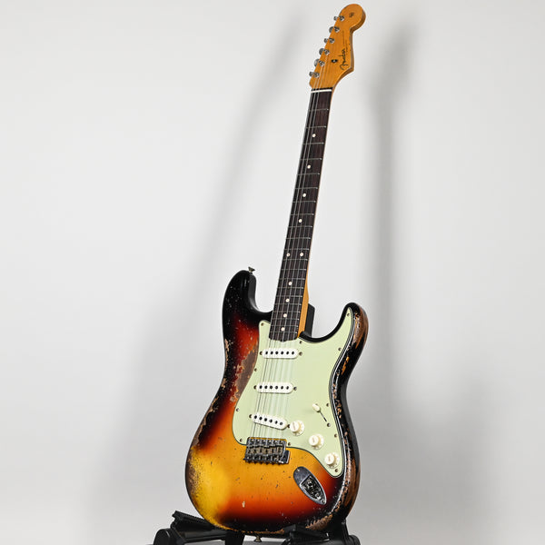Fender Custom Shop Limited Edition 62/63 Stratocaster Super Heavy Relic- 3 Color Sunburst 2025 (CZ585883)