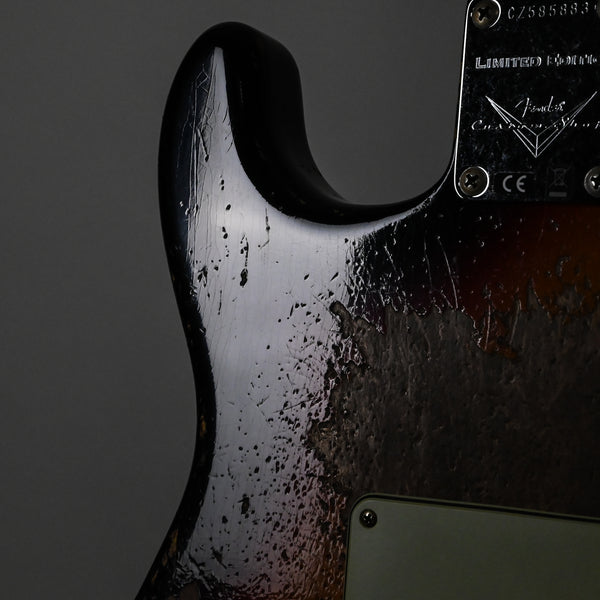 Fender Custom Shop Limited Edition 62/63 Stratocaster Super Heavy Relic- 3 Color Sunburst 2025 (CZ585883)