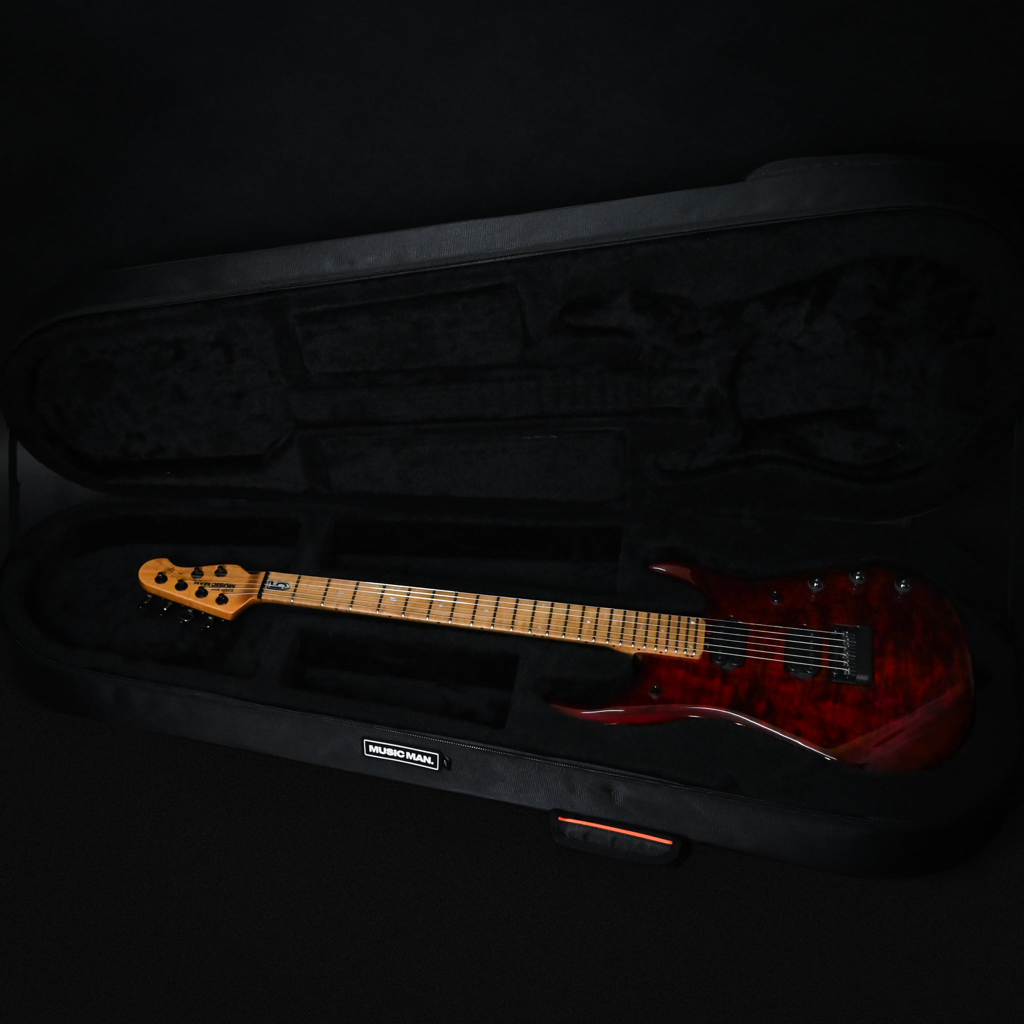 Ernie Ball Music Man John Petrucci Signature JP15 Electric Guitar- Red Top Quilt 2026 (H09276)