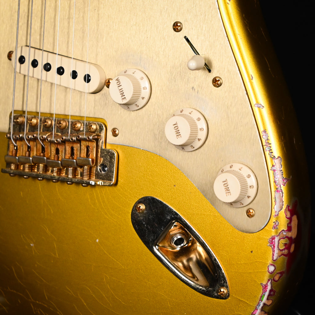 Fender Custom Shop 1962 Stratocaster w/ Gold Hardware Heavy Relic- Frost Gold / Pink Paisley 2024 (R139354)
