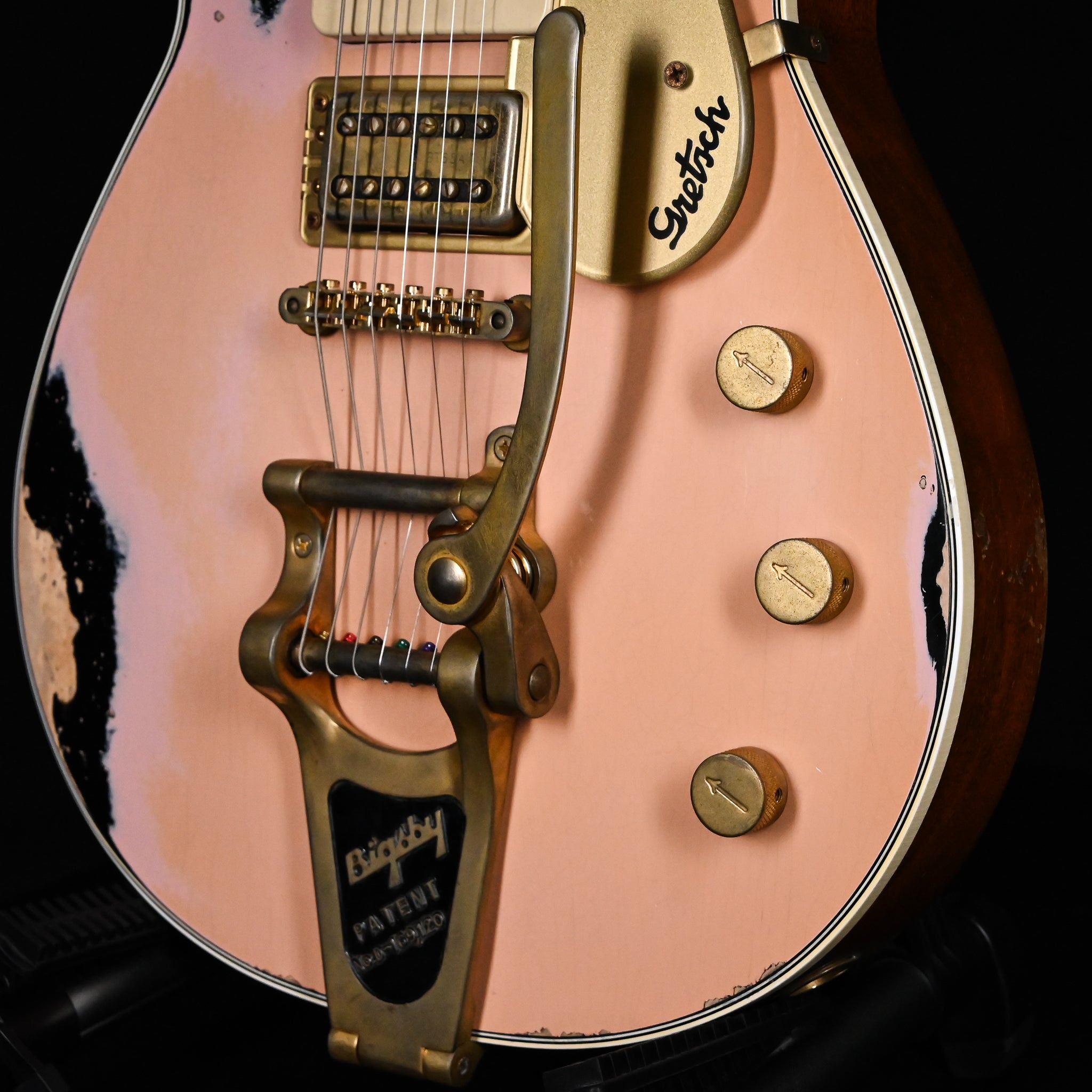 Gretsch Custom Shop USA Masterbuilt Chad Henrichsen G6228-CST Jet Heavy Relic- Shell Pink/ Black (UC24083761)