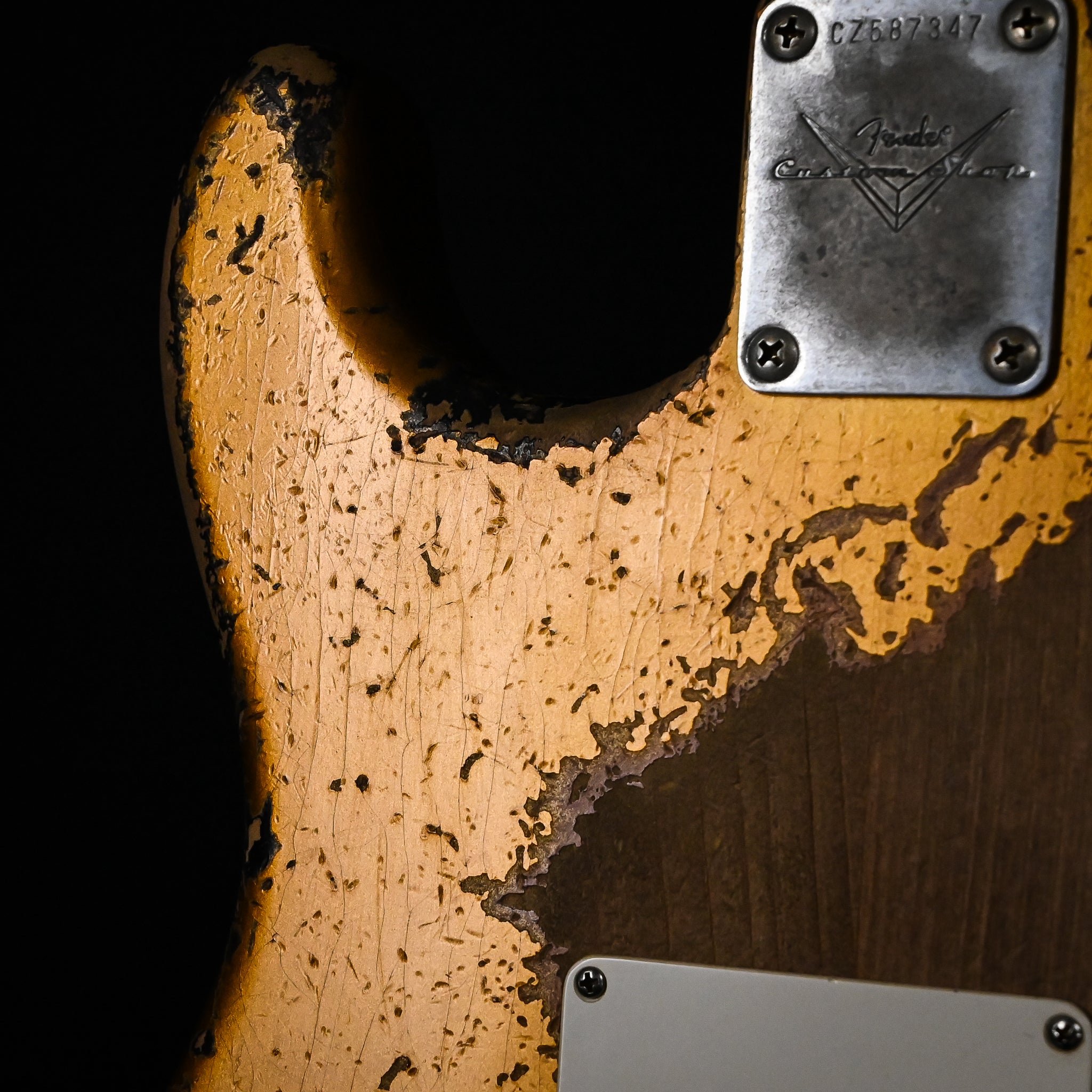 Fender Custom Shop Masterbuilt Dale Wilson '60s Stratocaster Heavy Relic- Green/ Gold Patina over 3-Tone Sunburst 2026 (CZ587347)
