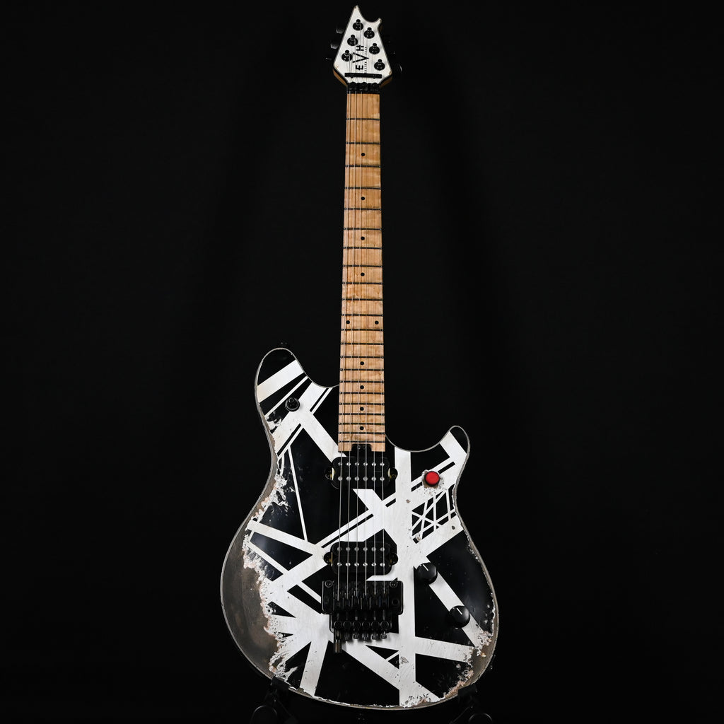 EVH Custom Shop USA NAMM 2025 Limited Edition Wolfgang HH w/ Floyd Rose- Black & White Stripes 2026 (WG17844A)