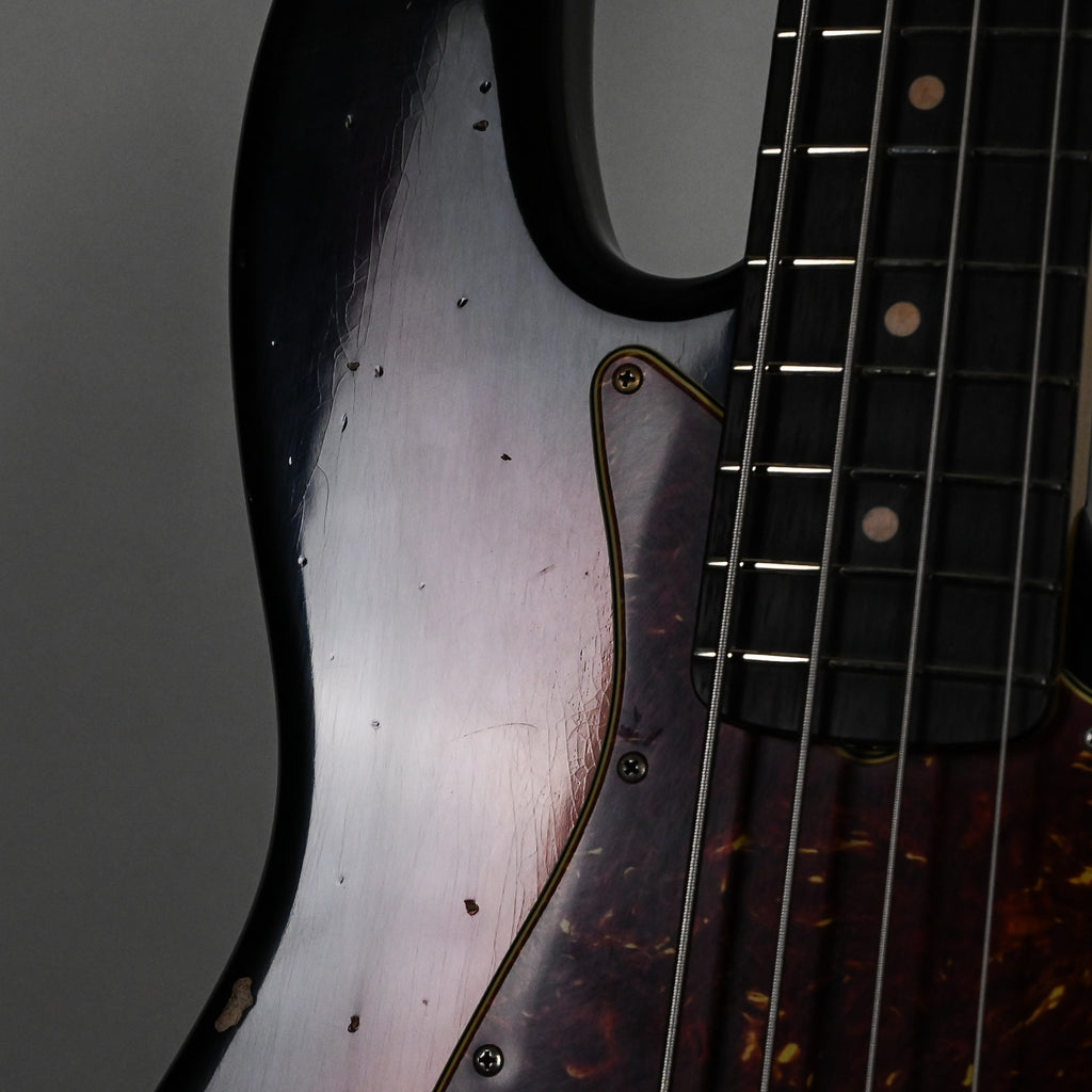 Fender Custom Shop Limited Edition '60 Jazz Bass Relic- 3 Color Sunburst 2026 (CZ589728)