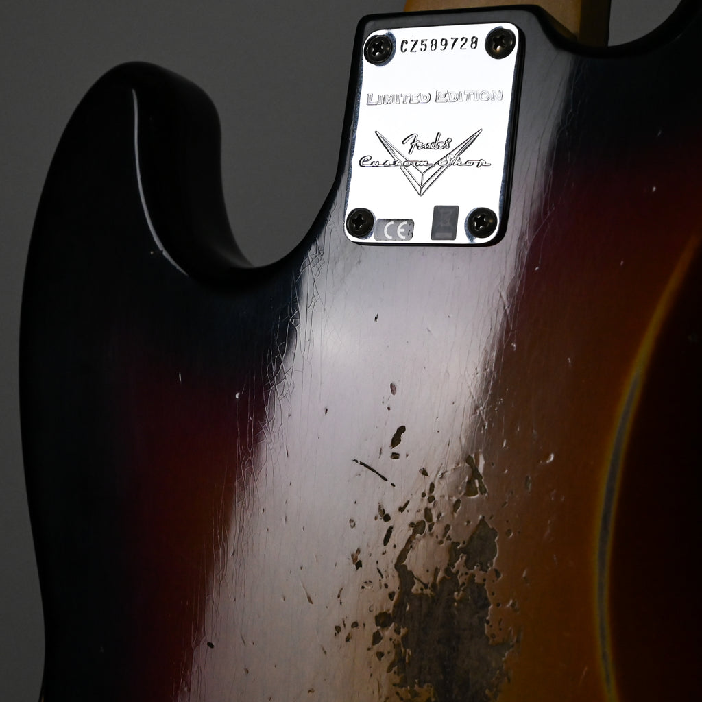Fender Custom Shop Limited Edition '60 Jazz Bass Relic- 3 Color Sunburst 2026 (CZ589728)