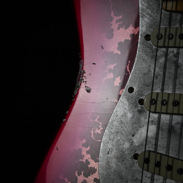 Fender Custom Shop Limited Edition El Diablo Stratocaster Relic- Aged Pink Paisley 2025 (CZ587165)