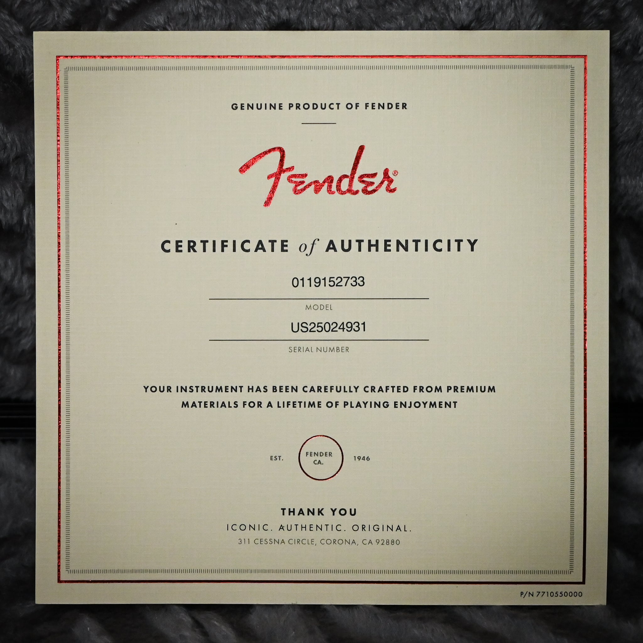 Fender American Ultra II Stratocaster HSS w/ Maple Fingerboard- Solar Flare 2025 (US25024931)