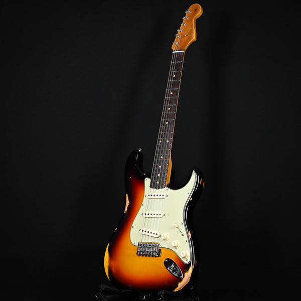 Fender Custom Shop Late-1962 Stratocaster Relic w/ Closet Classic Hardware- 3 Color Sunburst 2025 (CZ582422)