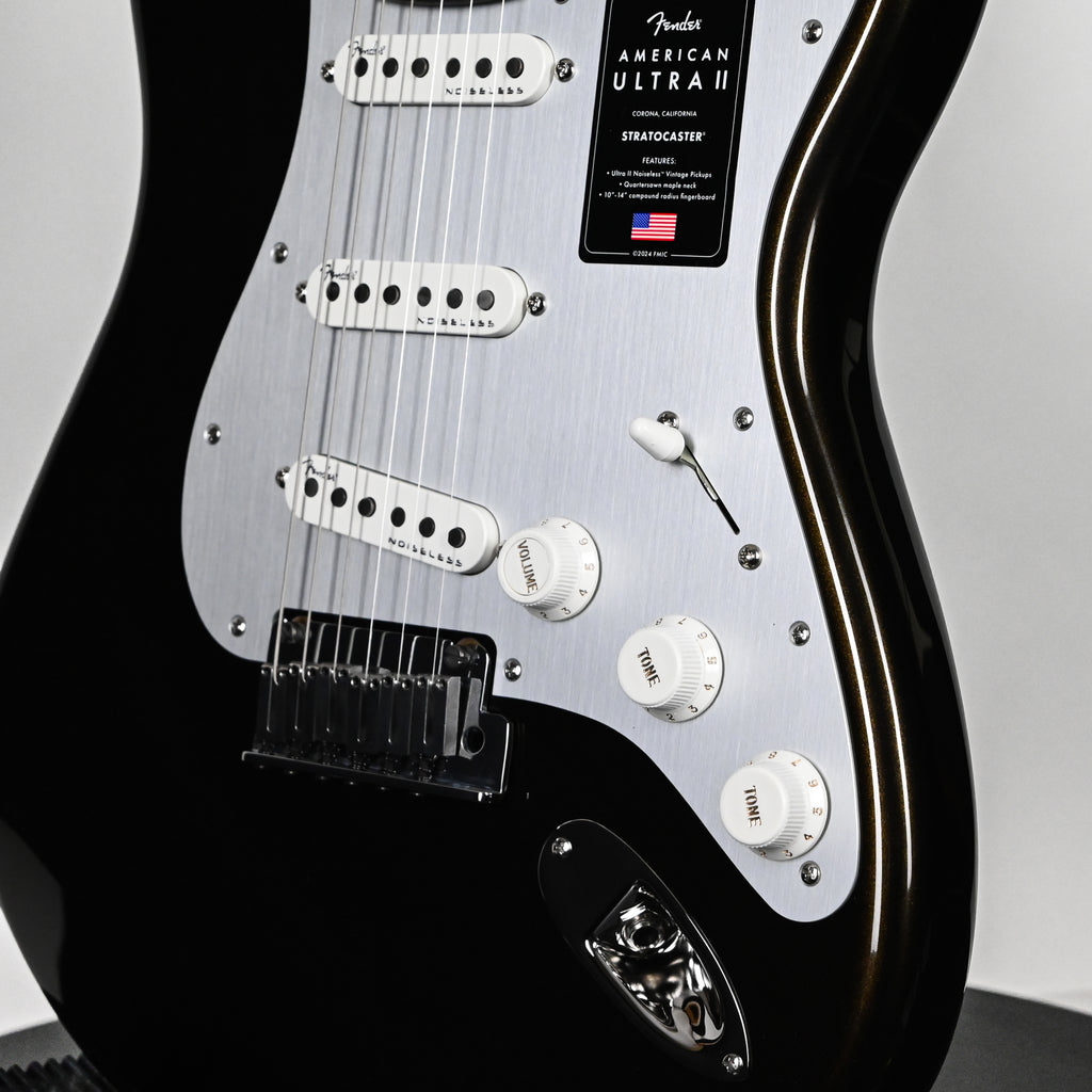 Fender American Ultra II Stratocaster w/ Ebony Fingerboard- Texas Tea 2026 (US26008851)