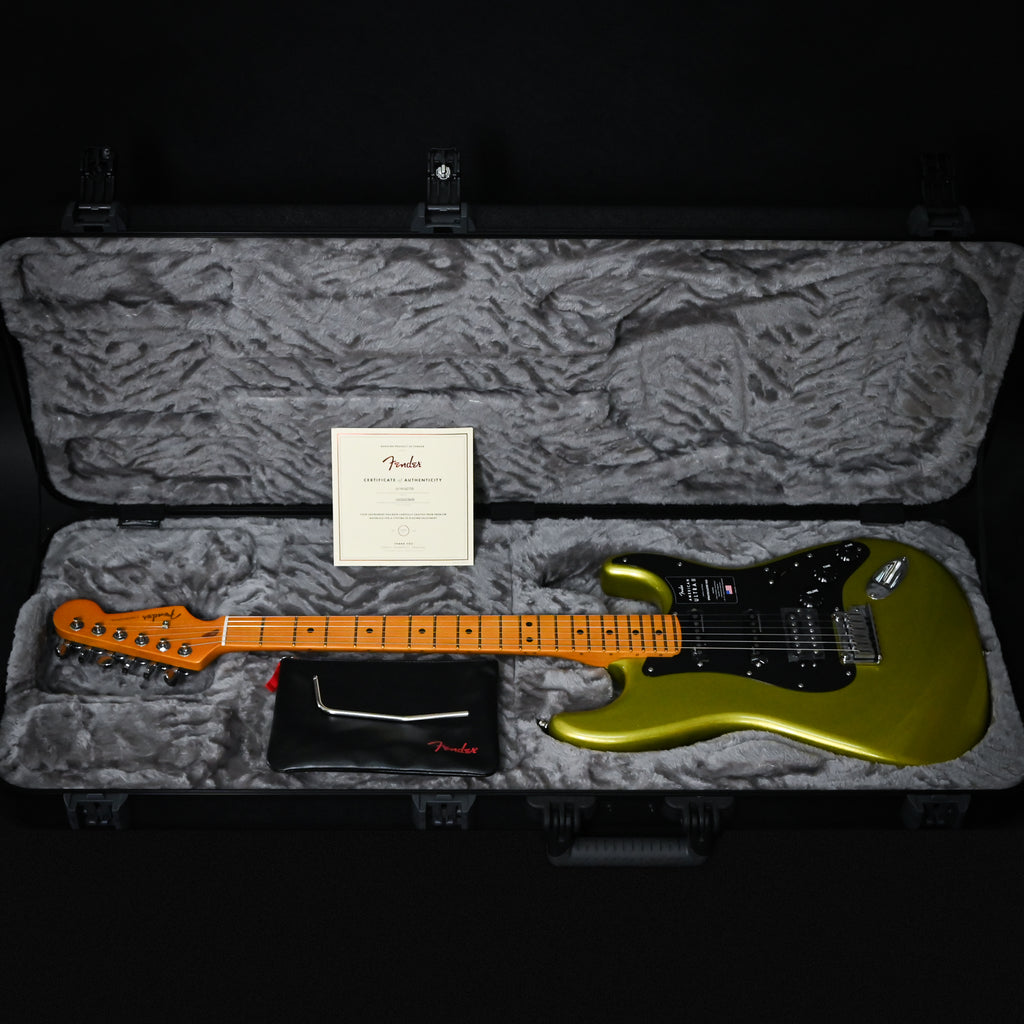 Fender American Ultra II Stratocaster HSS w/ Maple Fingerboard- Solar Flare 2025 (US25023828)