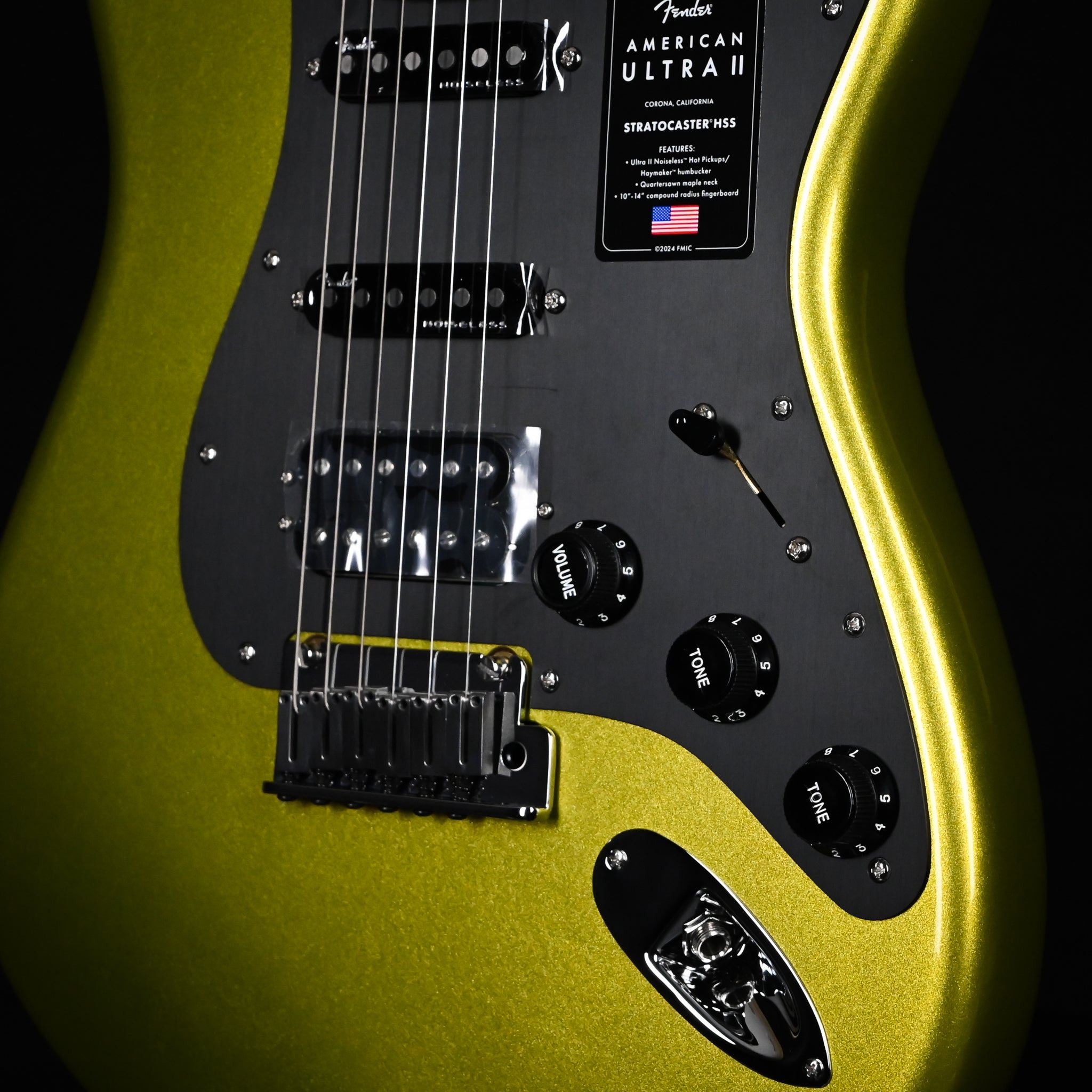 Fender American Ultra II Stratocaster HSS w/ Maple Fingerboard- Solar Flare 2025 (US25023828)