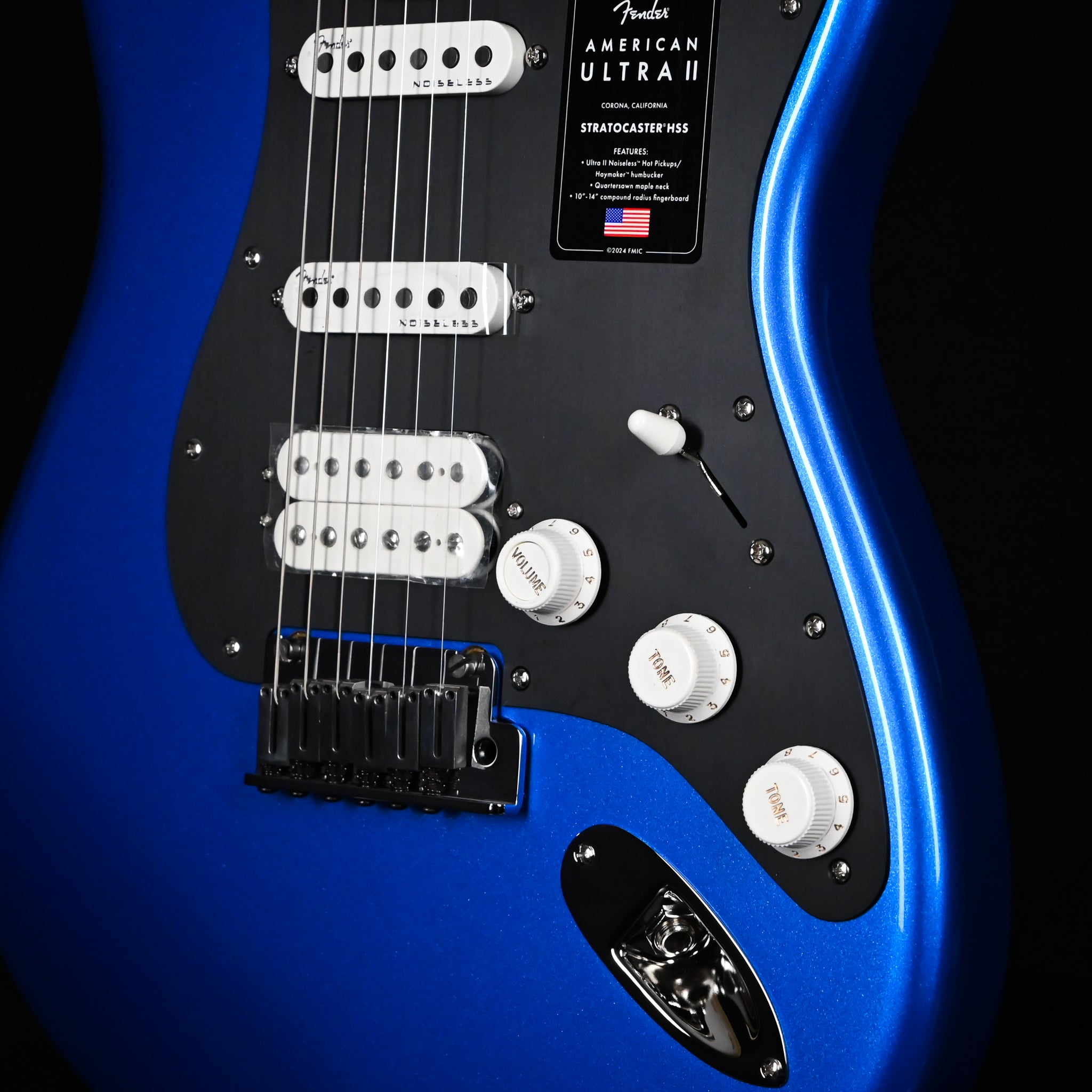 Fender American Ultra II Stratocaster HSS w/ Ebony Fingerboard- Noble Blue 2026 (US26004852)