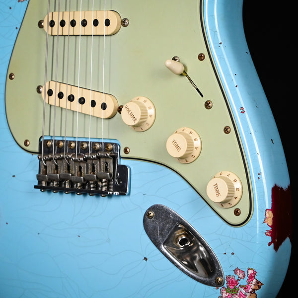 Fender Custom Shop 1962 Stratocaster w/ Josefina Handwound Pickups Heavy Relic- Daphne Blue/ Pink Paisley 2025 (R147075)