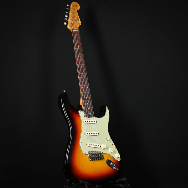 Fender Custom Shop '60 Stratocaster Journeyman- 3 Color Sunburst 2025 (CZ584764)