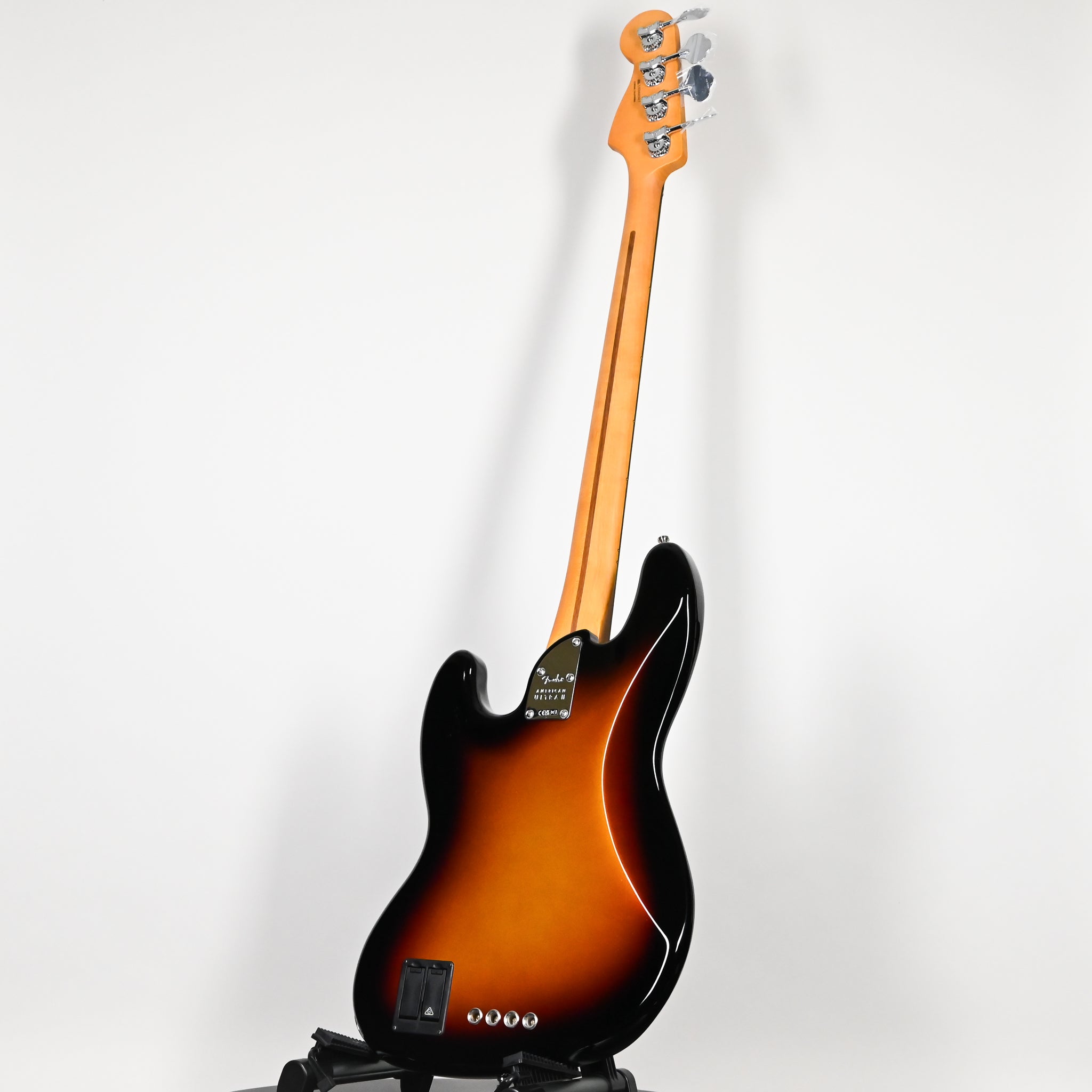Fender American Ultra II Jazz Bass w/ Ebony Fingerboard- Ultra Burst 2026 (US26005417)