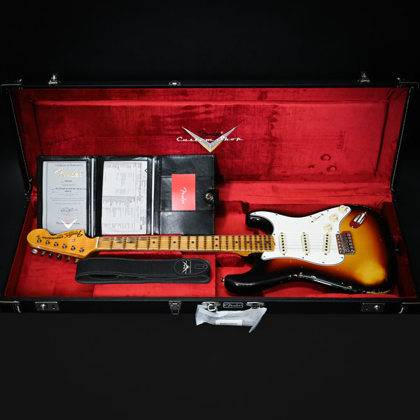 Fender Custom Shop Limited Edition Custom '68 Stratocaster Relic w/ Closet Classic Hardware- 3 Color Sunburst 2025 (CZ586142)