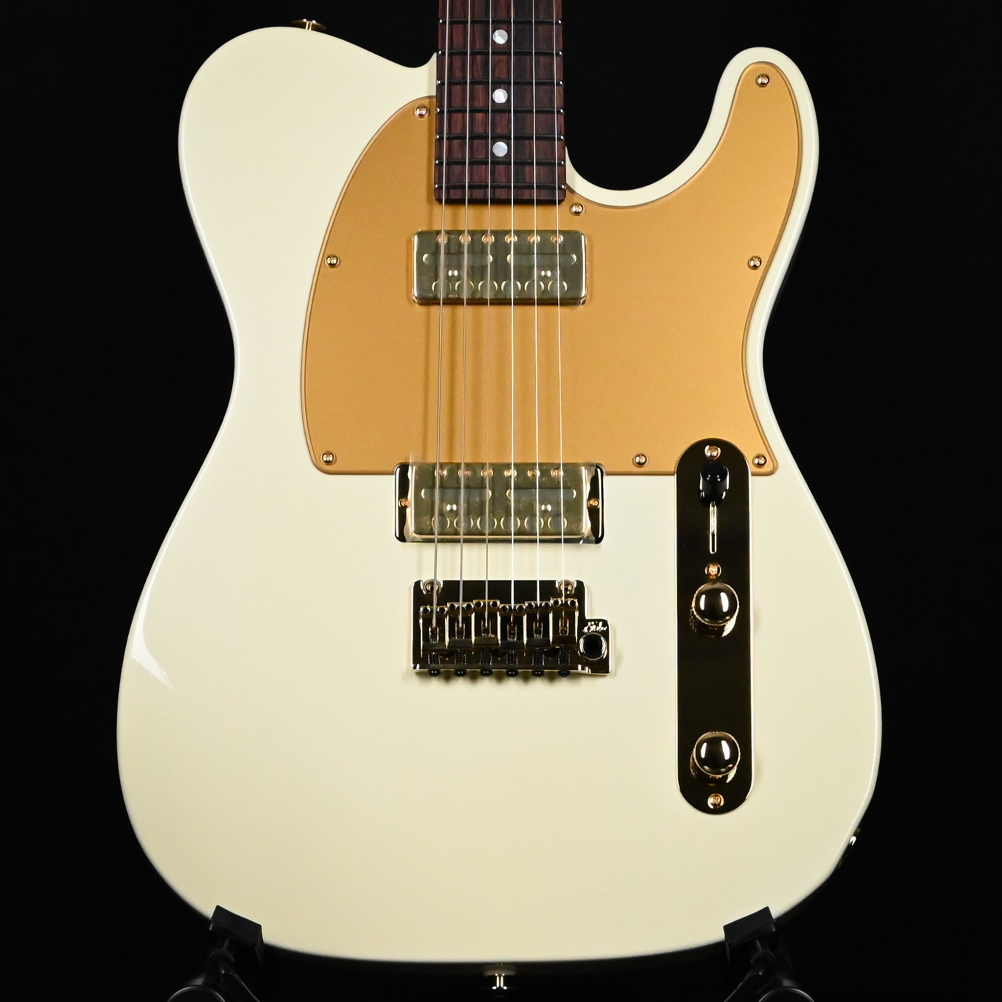 Suhr Mateus Asato Signature Series Classic T w/ Lollar Gold Foil Pickups, Tremolo & Premium Softshell Case- MA White 2026 (92476)