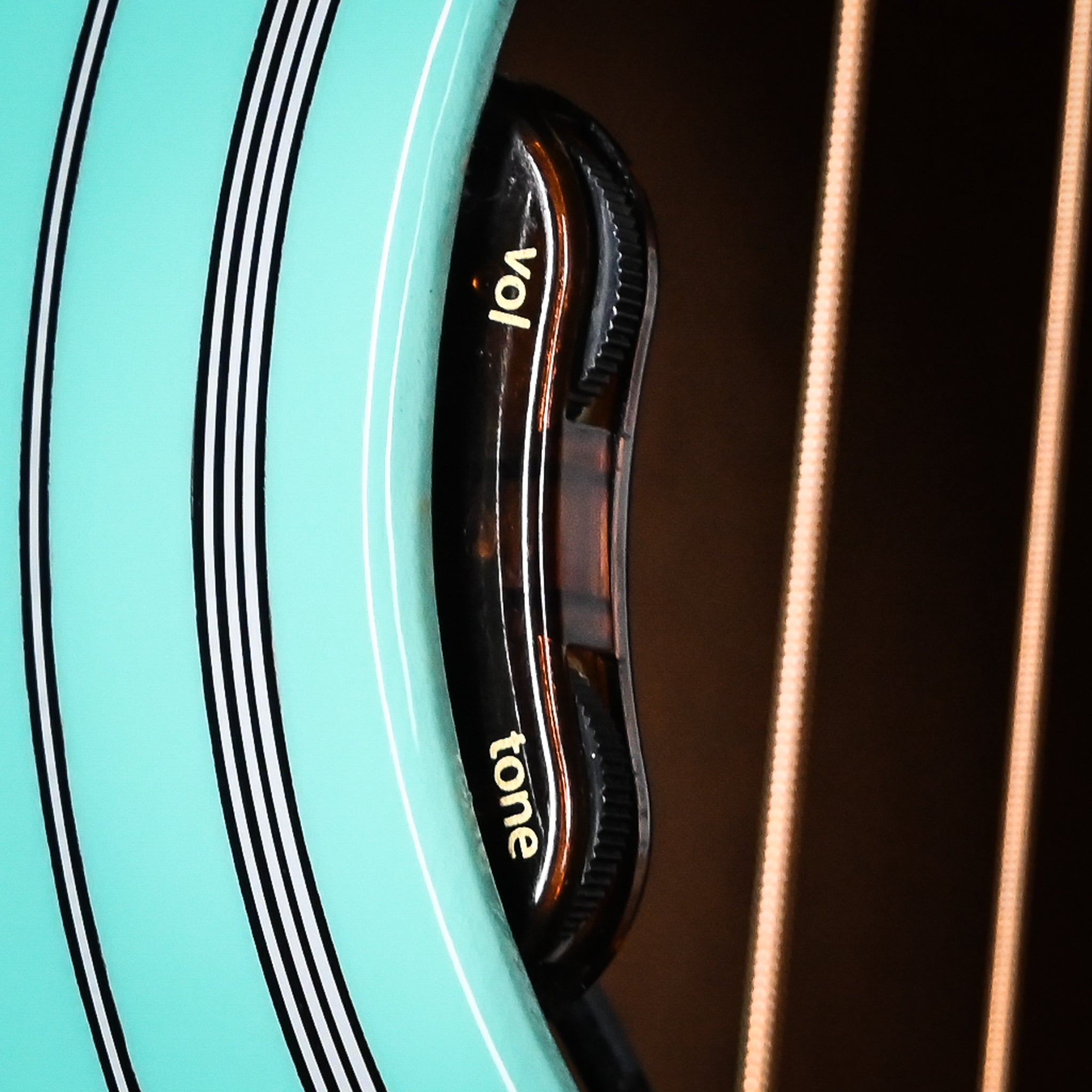 Gibson Hummingbird Standard Acoustic-Electric Guitar- Southwestern Turquoise 2026 (20376063)
