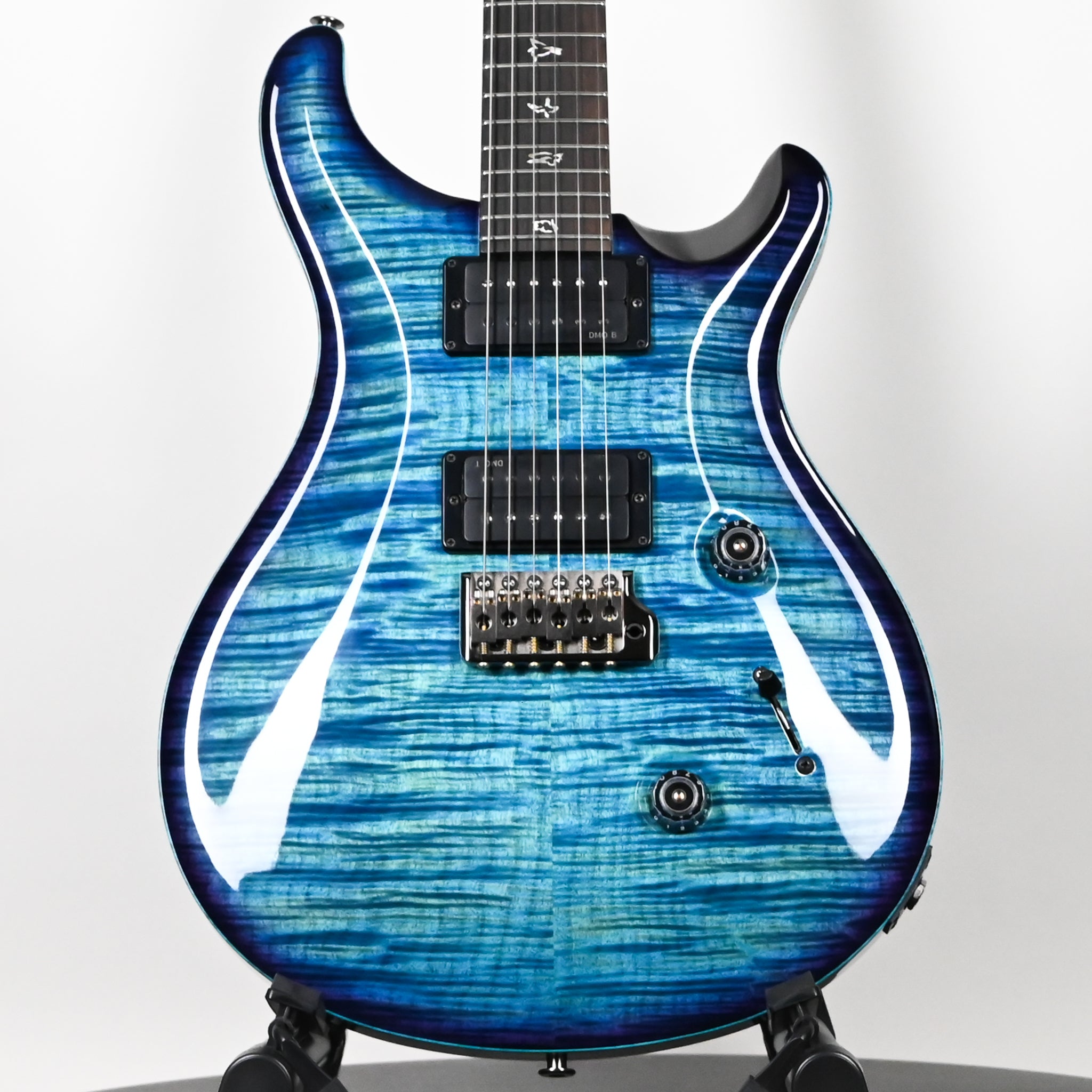 PRS Custom 24 w/ 10-Top, Brazilian Rosewood, DMO Pickups- Aquableux Purple Burst 2026 (0419215)