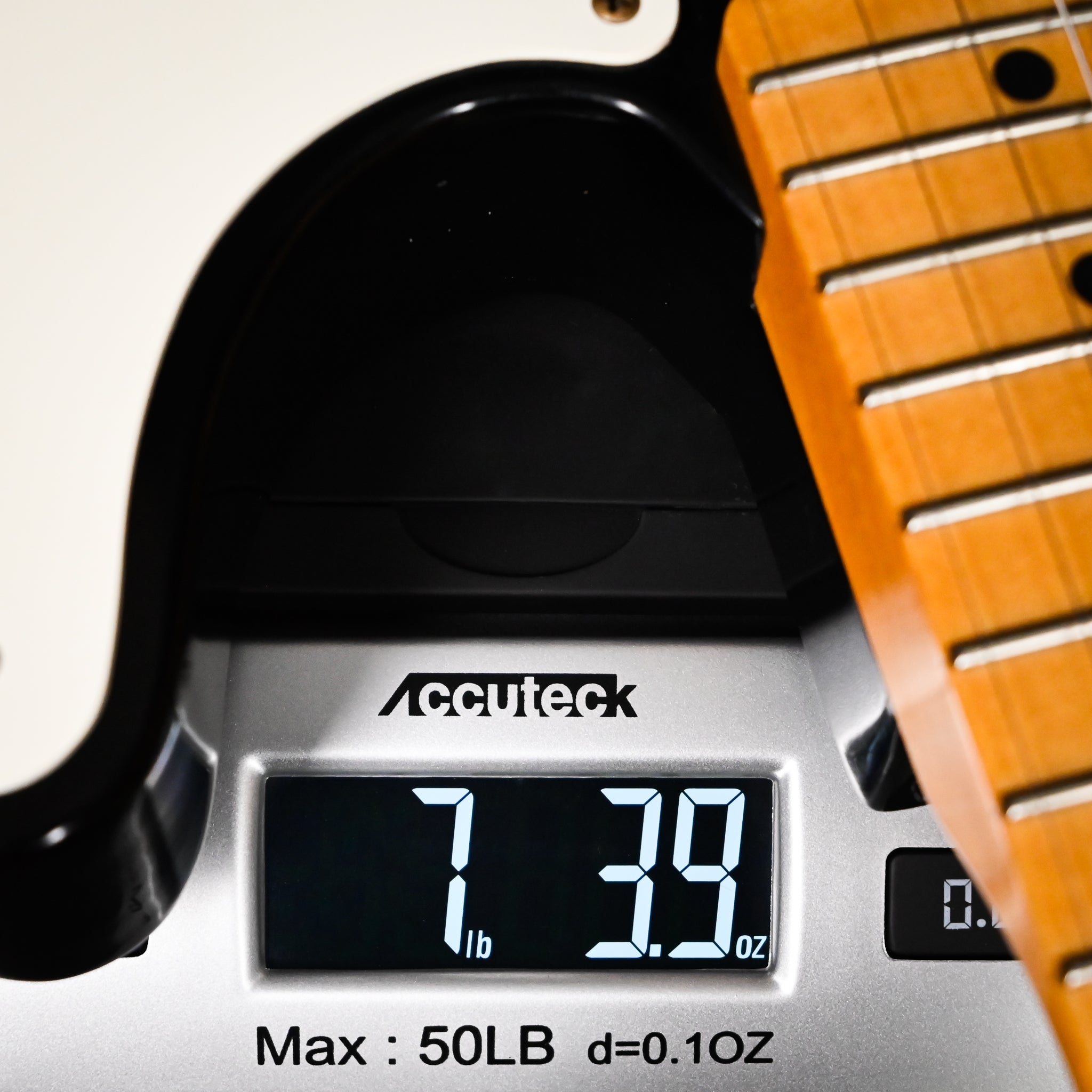 Fender Custom Shop La Cabronita Especial 2.0 Telecaster Masterbuilt- David Brown – 3 Color Sunburst (R133404) 2024