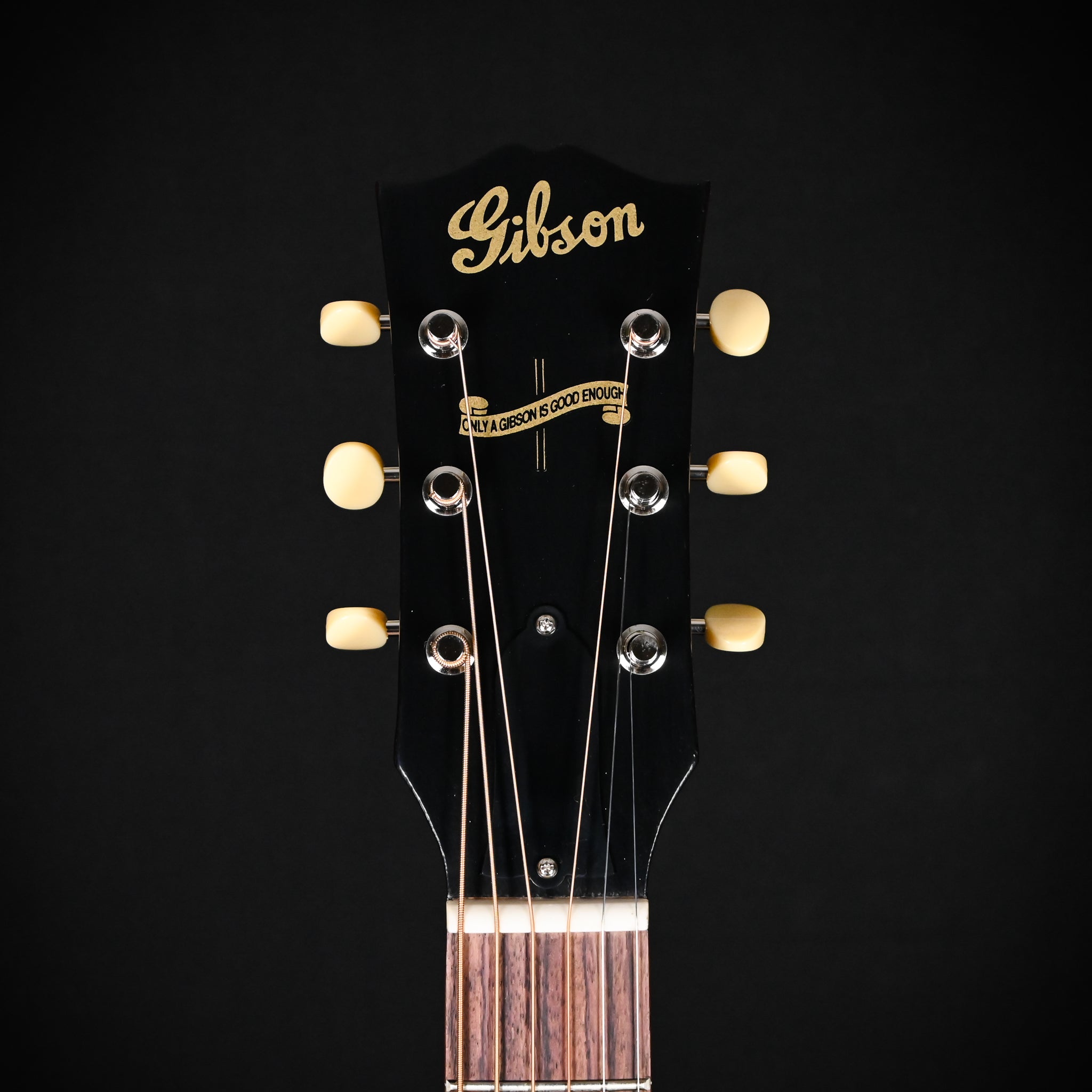 Gibson Custom 1942 Banner J-45 Reissue- Vintage Sunburst 2026 (21516027)