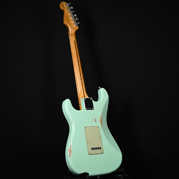 Fender Custom Shop Deluxe Stratocaster w/ Seymour Duncan SH4 Humbucker, Relic/ Closet Classic Hardware- Aged Surf Green 2025 (R143930)