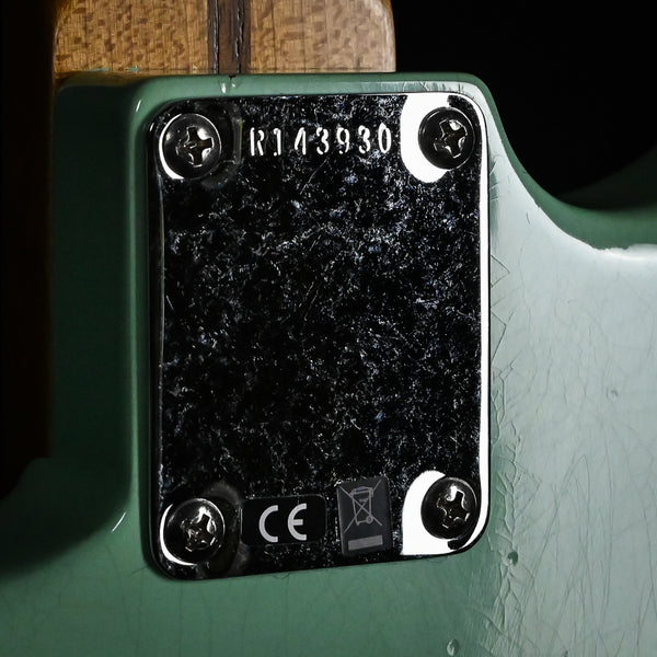 Fender Custom Shop Deluxe Stratocaster w/ Seymour Duncan SH4 Humbucker, Relic/ Closet Classic Hardware- Aged Surf Green 2025 (R143930)