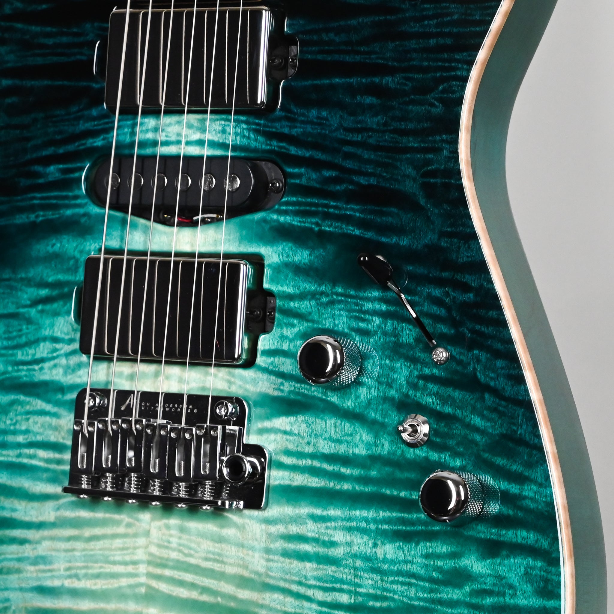 Tom Anderson Custom Angel Electric Guitar- Teal Wake Surf w/ Binding 2026 (07-11-26A)