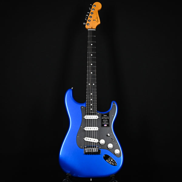 Fender American Ultra II Stratocaster w/ Ebony Fingerboard- Noble Blue 2024 (US240031440)