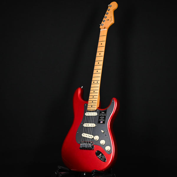 Fender American Ultra II Stratocaster w/ Maple Fingerboard- Sinister Red 2024 (US240038606)