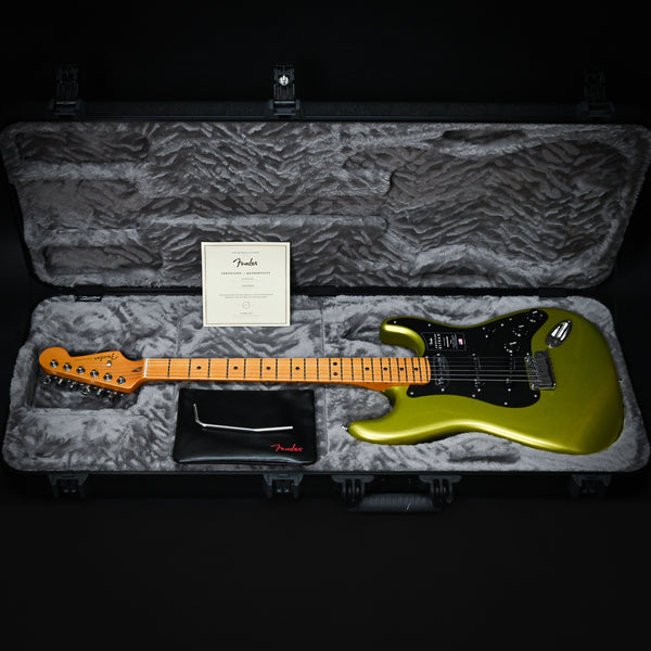 Fender American Ultra II Stratocaster w/ Maple Fingerboard- Solar Flare 2024 (US240030491)