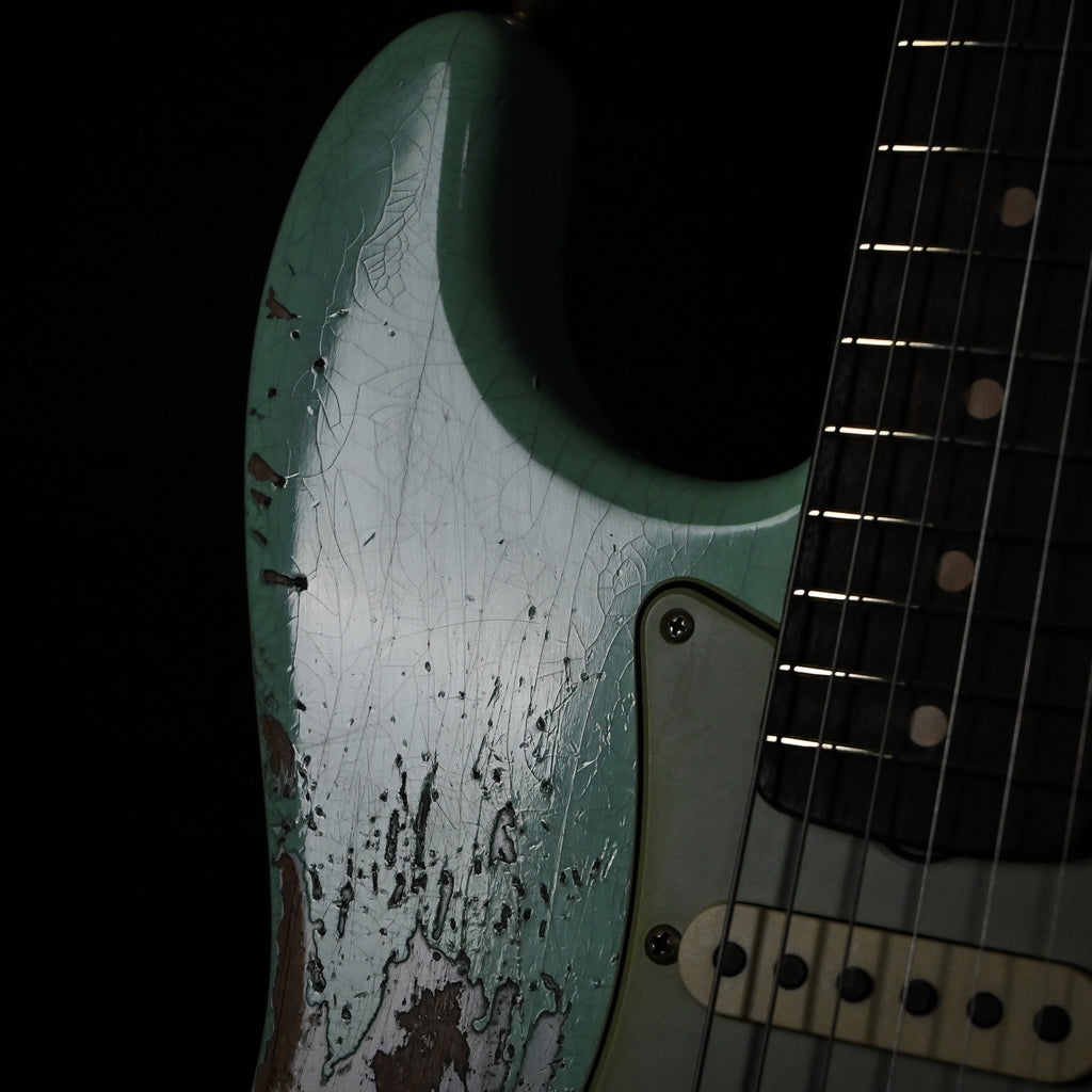 Fender Custom Shop Limited Edition 1962 Stratocaster w/ Handwound 60/63 Pickups, Heavy Relic- Aged Surf Green 2026 (CZ589653)