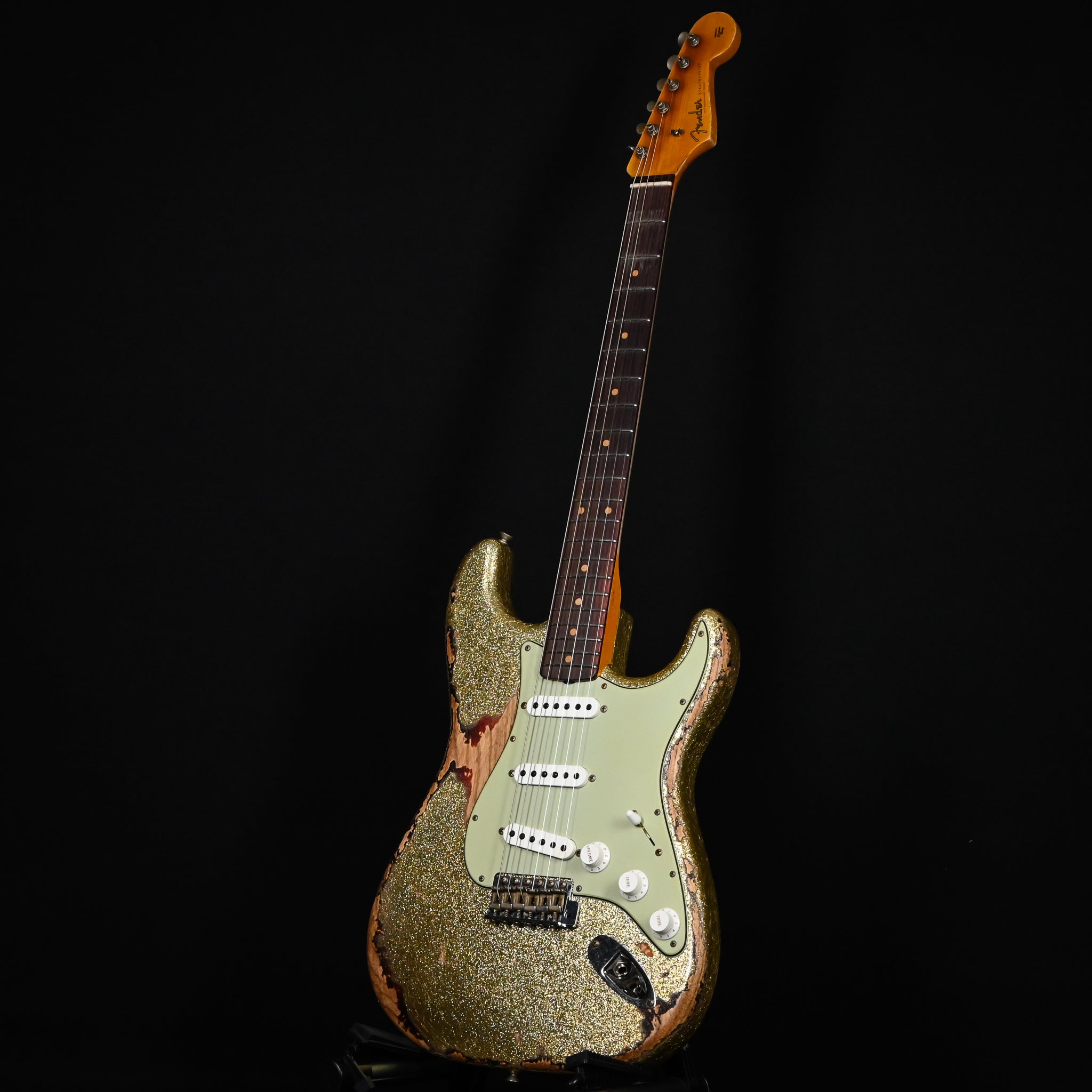 Fender Custom Shop '61 Stratocaster Super Heavy Relic- Gold Sparkle/ 3 Color Sunburst 2026 (CZ588479)