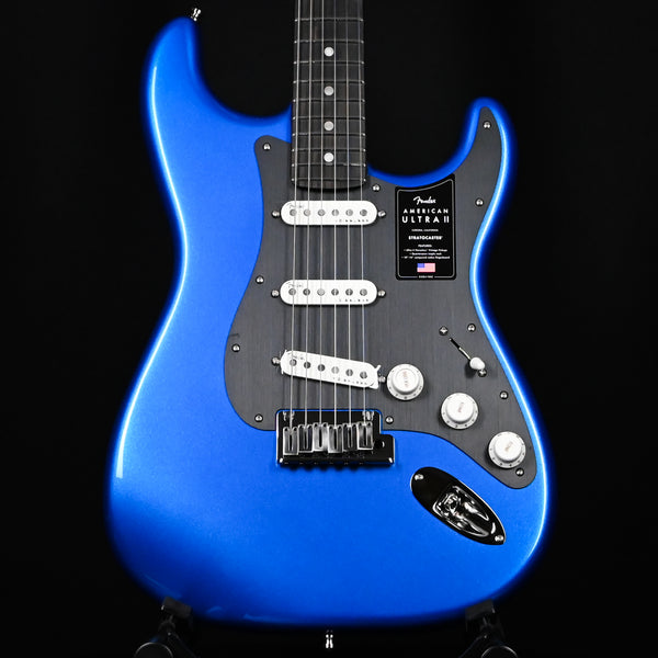 Fender American Ultra II Stratocaster Ebony Fingerboard Noble Blue 2024 (US240030852)