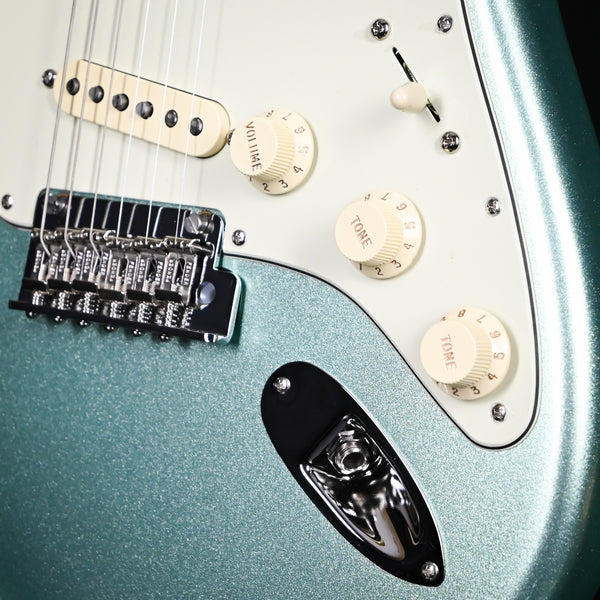 Fender American Professional II Stratocaster - Mystic Surf Green w/ Maple Fingerboard (US240034159)