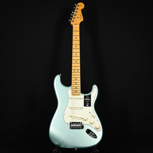 Fender American Professional II Stratocaster - Mystic Surf Green w/ Maple Fingerboard (US240034159)