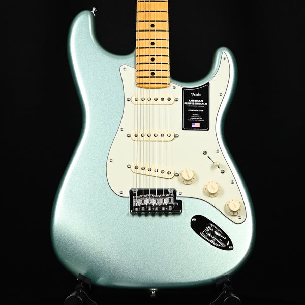 Fender American Professional II Stratocaster - Mystic Surf Green w/ Maple Fingerboard (US240034159)