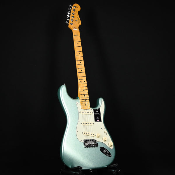 Fender American Professional II Stratocaster - Mystic Surf Green w/ Maple Fingerboard (US240034159)