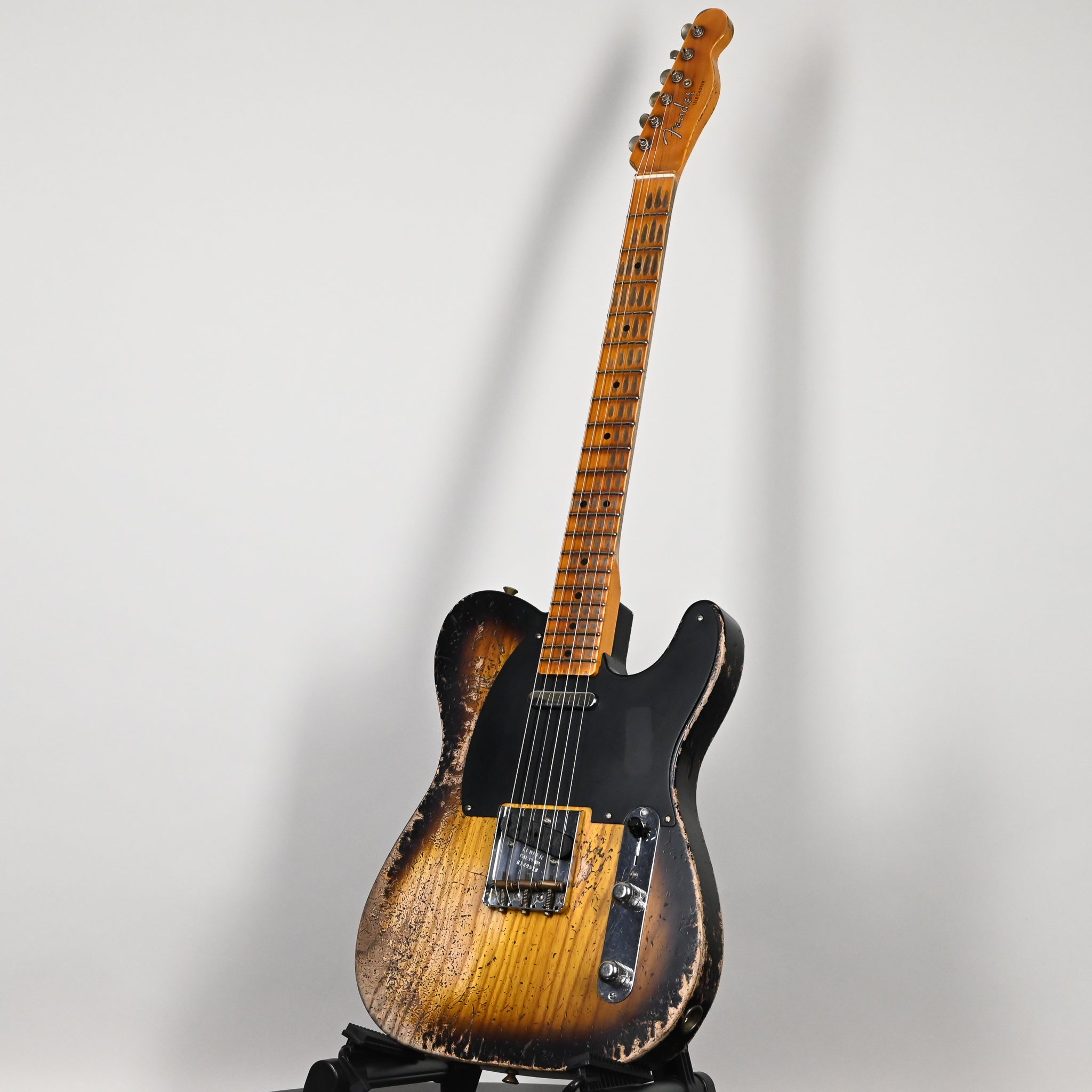 Fender Custom Shop '52 Telecaster Super Heavy Relic- Aged Black 2026 (R149578)