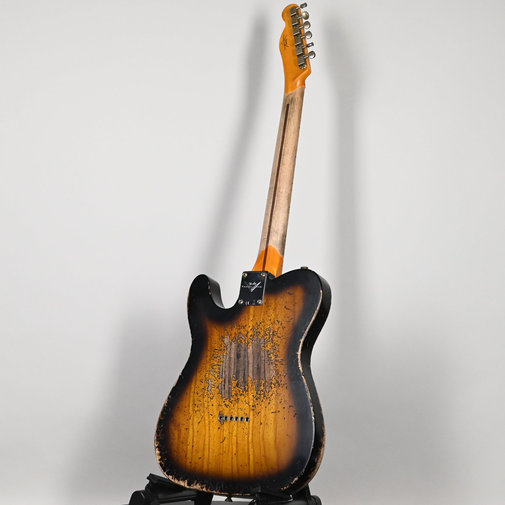 Fender Custom Shop '52 Telecaster Super Heavy Relic- Aged Black 2026 (R149578)