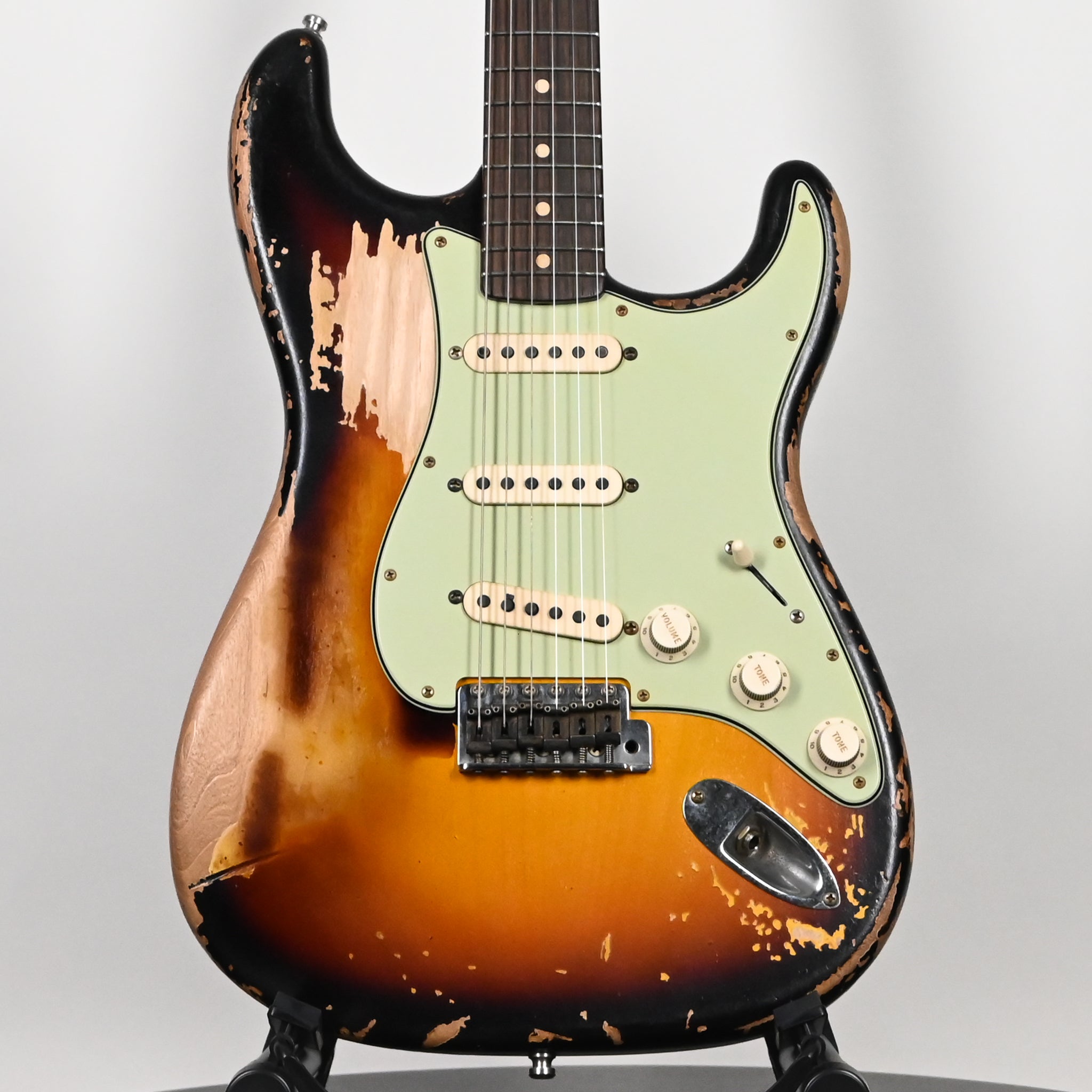 Fender Custom Shop Limited Edition Mastebuilt Paul Waller John Frusciante Stratocaster- 3 Color Sunburst 2026 (JF62143)