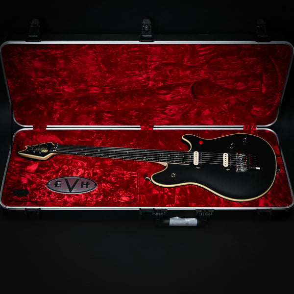 EVH MIJ Series Signature Wolfgang- Stealth WC 2024 (JFE2400296)