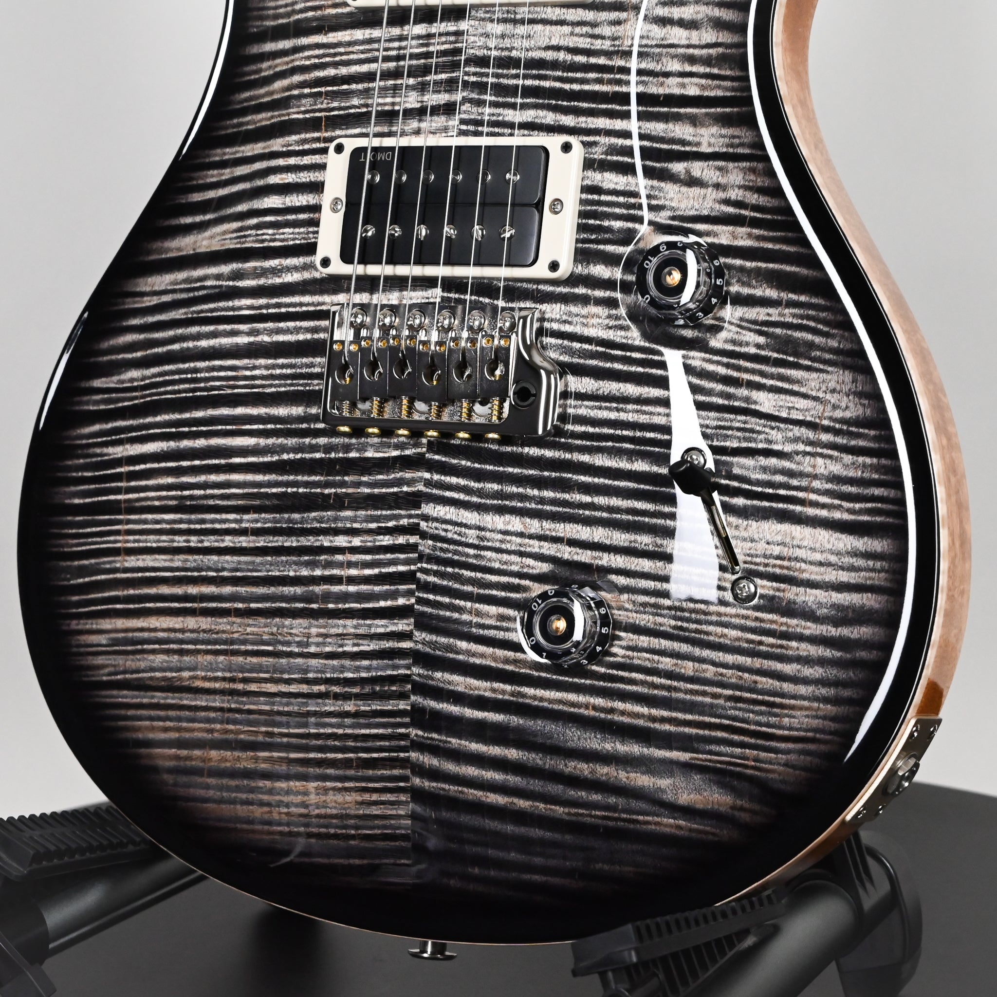 PRS Custom 24 "Birds Of A Feather" Limited Edition- Charcoal Microburst 2026 (0432034)