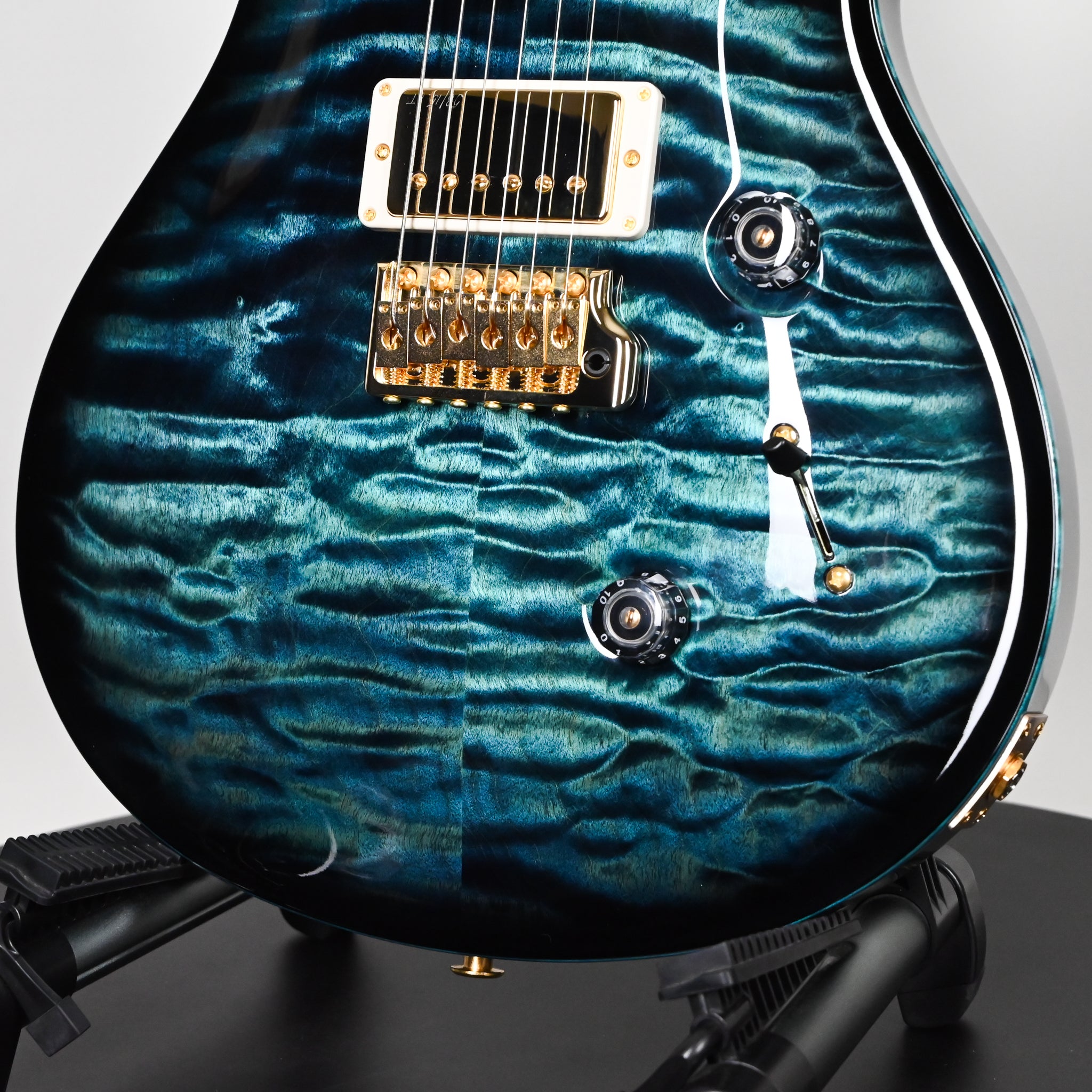 PRS Custom 24 Wood Library w/ 10-Top, Brazilian Rosewood, & 58/15 LT Pickups- Cobalt Smokeburst 2026 (0423886)