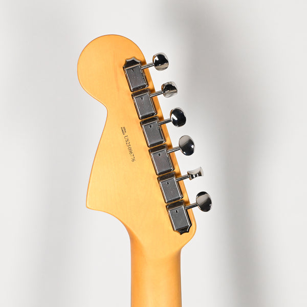 Fender American Professional Classic Jaguar- 3 Color Sunburst 2025 (US25096776)