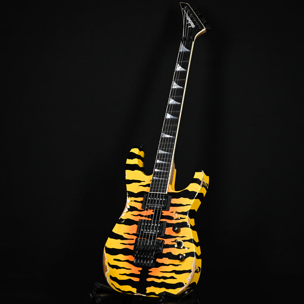 Jackson Custom Shop USA Special Edition Dinky 2H w/ Floyd Rose - Tested Time Bengal Tiger 2026 (XN19787)
