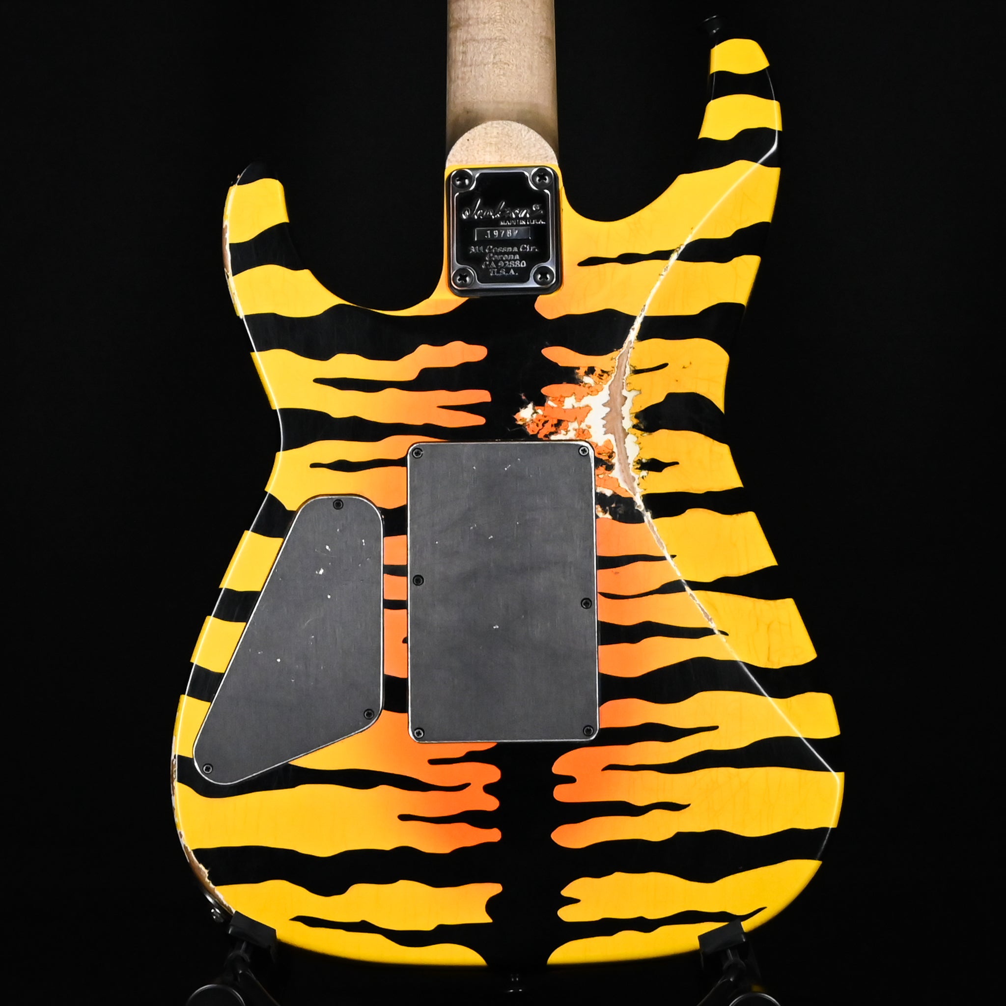 Jackson Custom Shop USA Special Edition Dinky 2H w/ Floyd Rose - Tested Time Bengal Tiger 2026 (XN19787)
